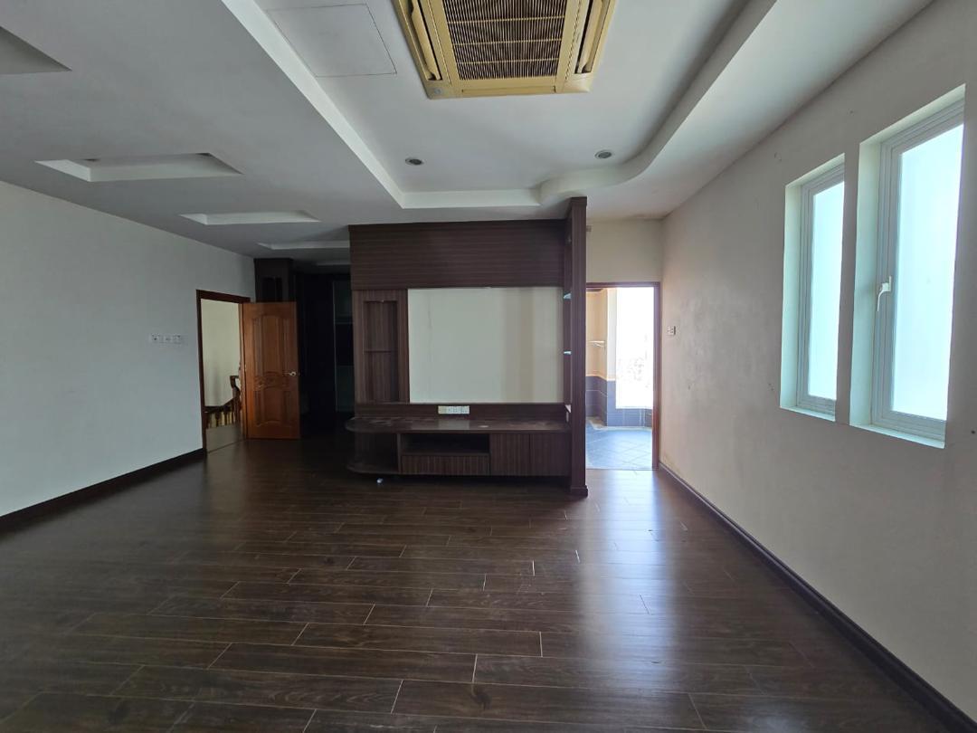 2Sty Semi Detached Pantai Jerjak Renovated Furnish - photo 9