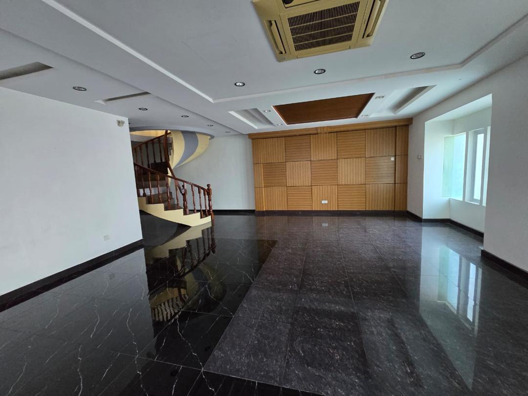 2Sty Semi Detached Pantai Jerjak Renovated Furnish - photo 10