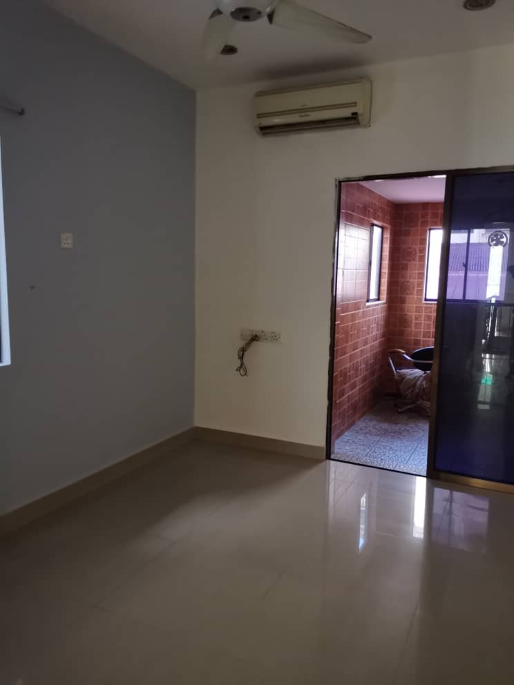 Lorong Slim 2 Sty Terrace Jelutong Renovated - photo 3