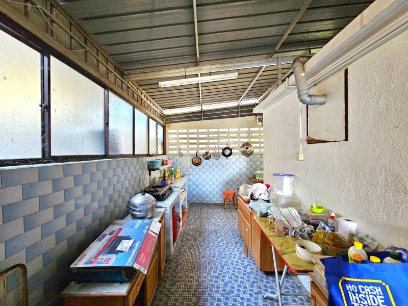 Jalan Cheeseman Taman Hijau 1Sty Semi D - photo 8