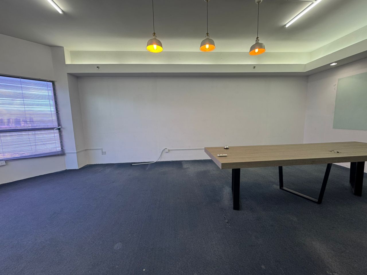 Gurney Tower High Floor Sea View Office lot - photo 2