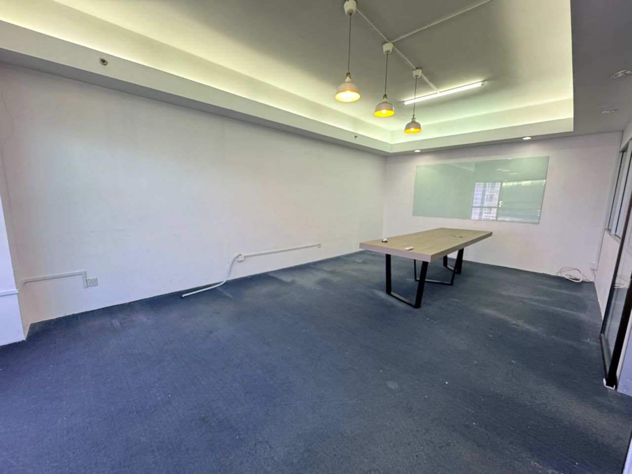 Gurney Tower High Floor Sea View Office lot - photo 10