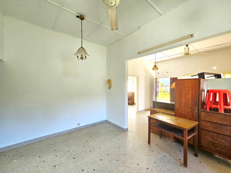 1 Sty Bungalow Tanjung Bunga 5966sf - photo 7