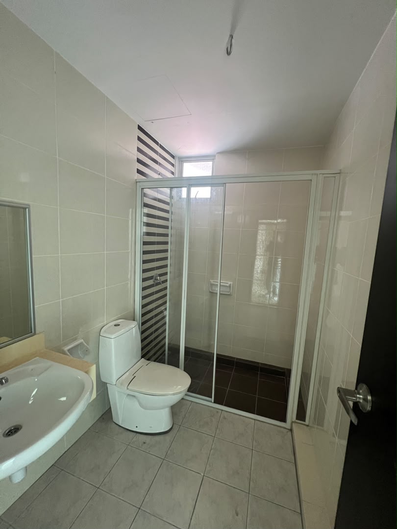 The Brezza 1350sf High Floor Sea View 2 Car Park - photo 8