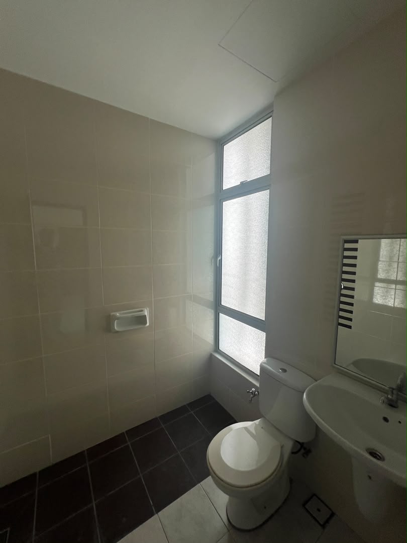 The Brezza 1350sf High Floor Sea View 2 Car Park - photo 9