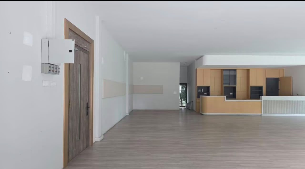 Georgetown Jalan Burma Facing Main Road 2400sf - photo 2