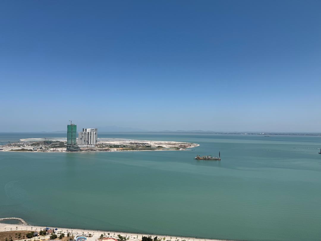 Gurney Beach Gurney Drive 2600sf High Floor