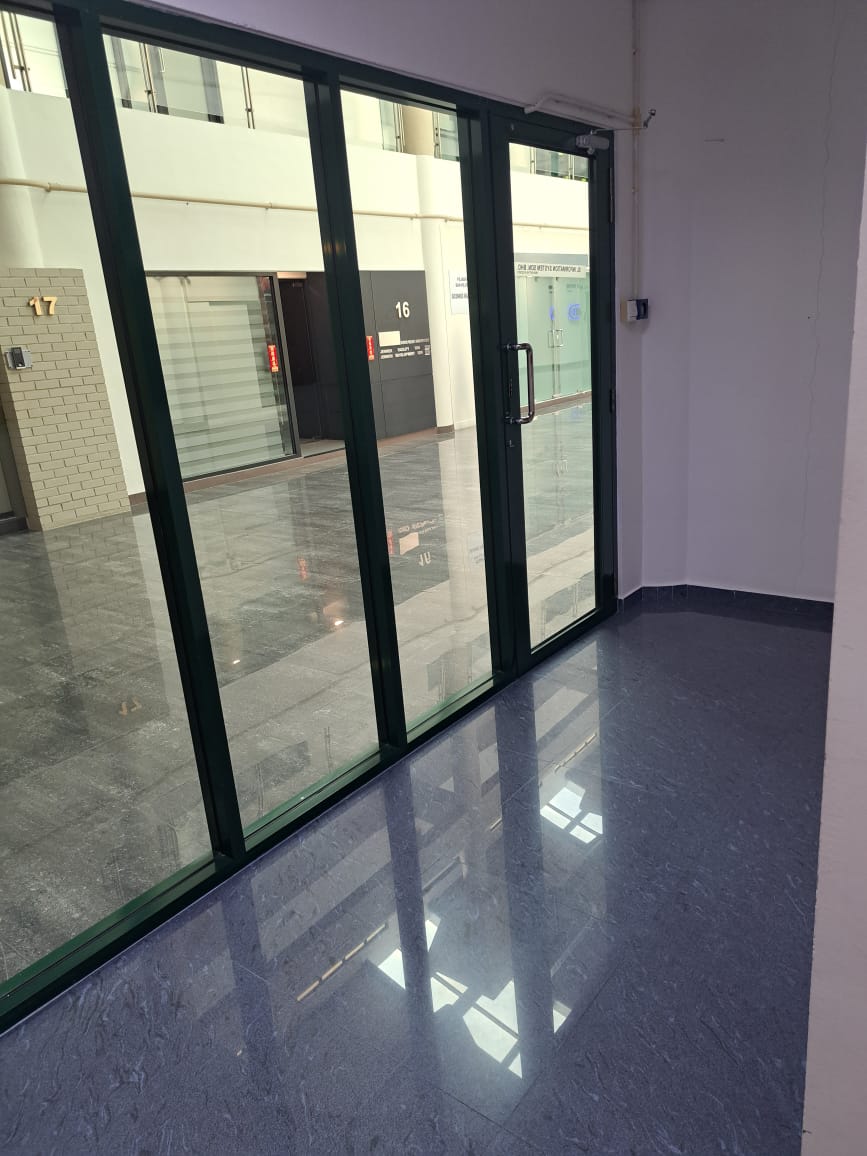 E Gate Office Lot Gelugor Jelutong 936sf - photo 4
