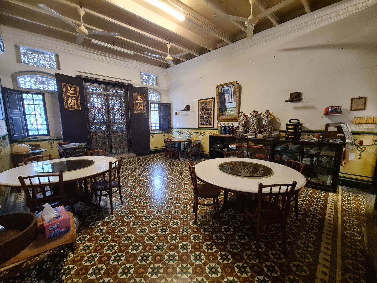 Georgetown Lebuh Noordin Heritage House 6000sf - photo 2