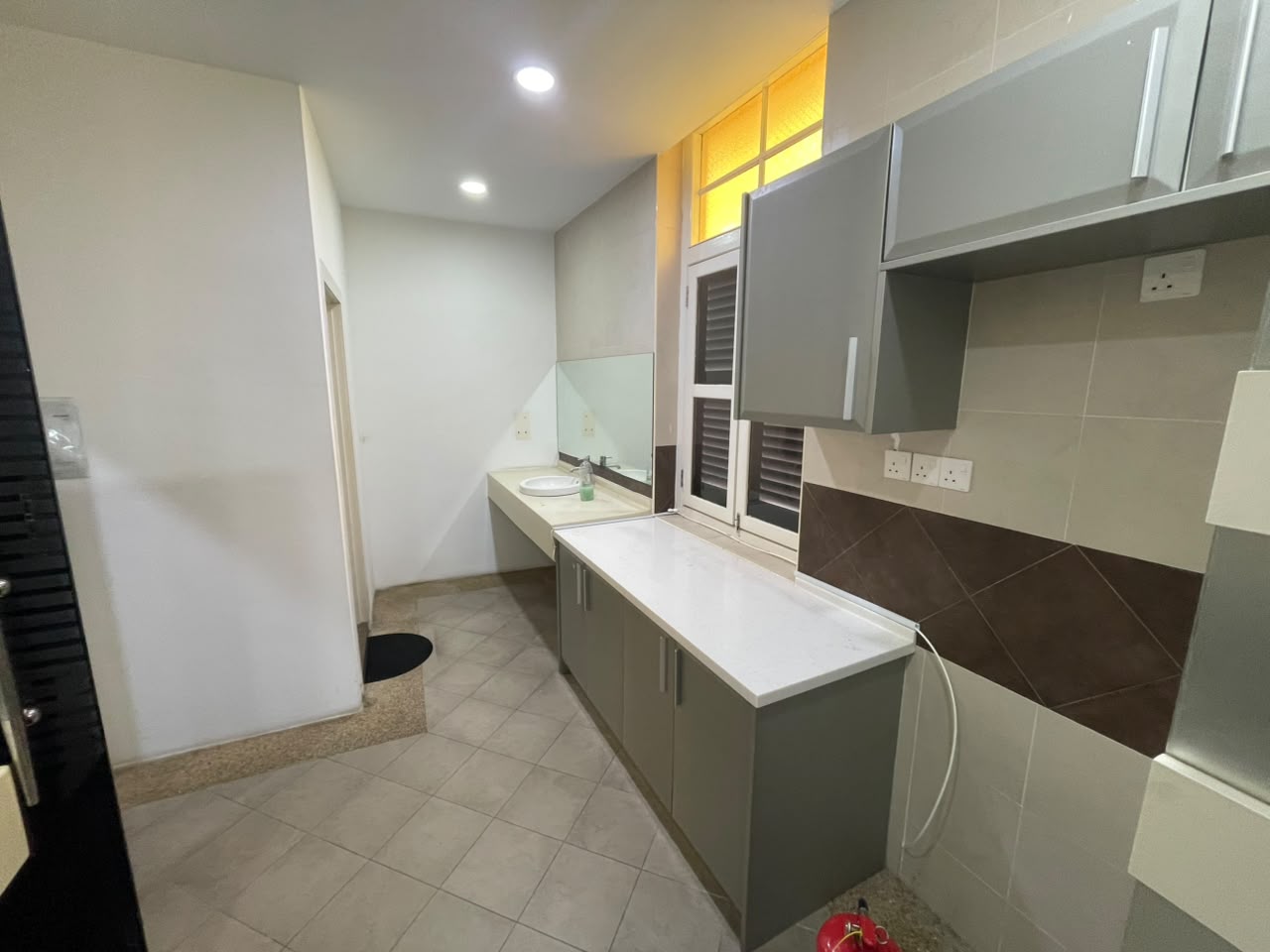 Georgetown 2 Storey Shop Cafe Retail Office 8533sf - photo 4