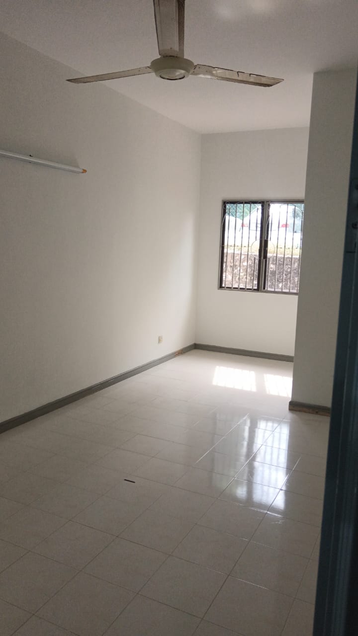 2 Storey Terrace Tanjung Bunga Chee Seng Garden - photo 9