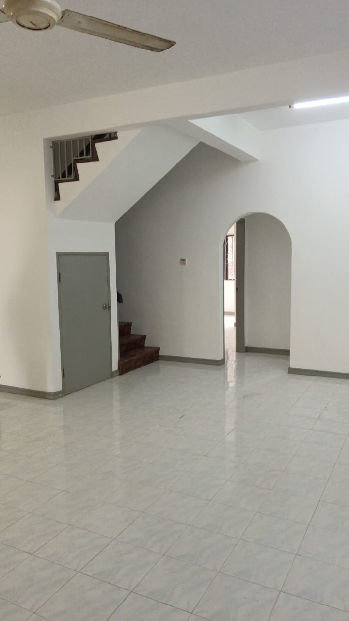 2 Storey Terrace Tanjung Bunga Chee Seng Garden - photo 3