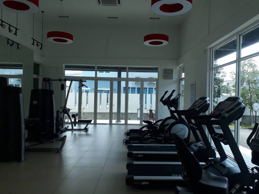 2 STY HOUSE TAMAN KAYANGAN PELANGI HEIGHTS MANTIN - photo 7