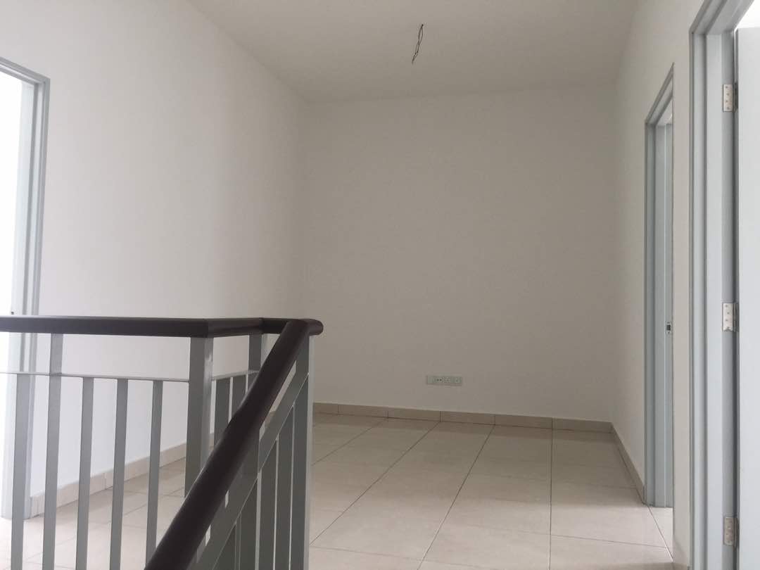 2 STY HOUSE TAMAN KAYANGAN PELANGI HEIGHTS MANTIN - photo 9