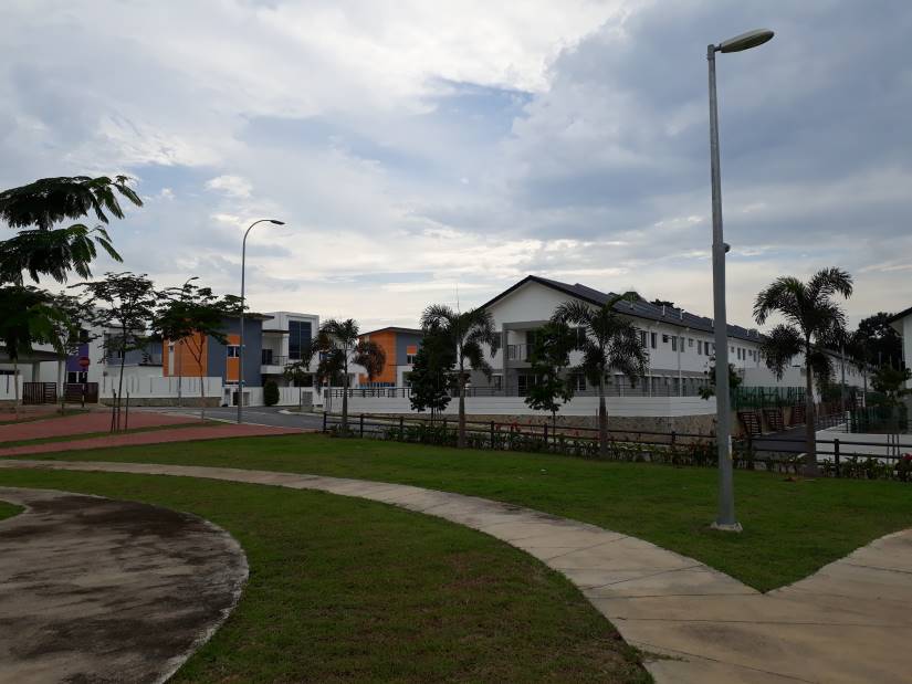 TAMAN KAYANGAN PELANGI HEIGHTS MANTIN - photo 6