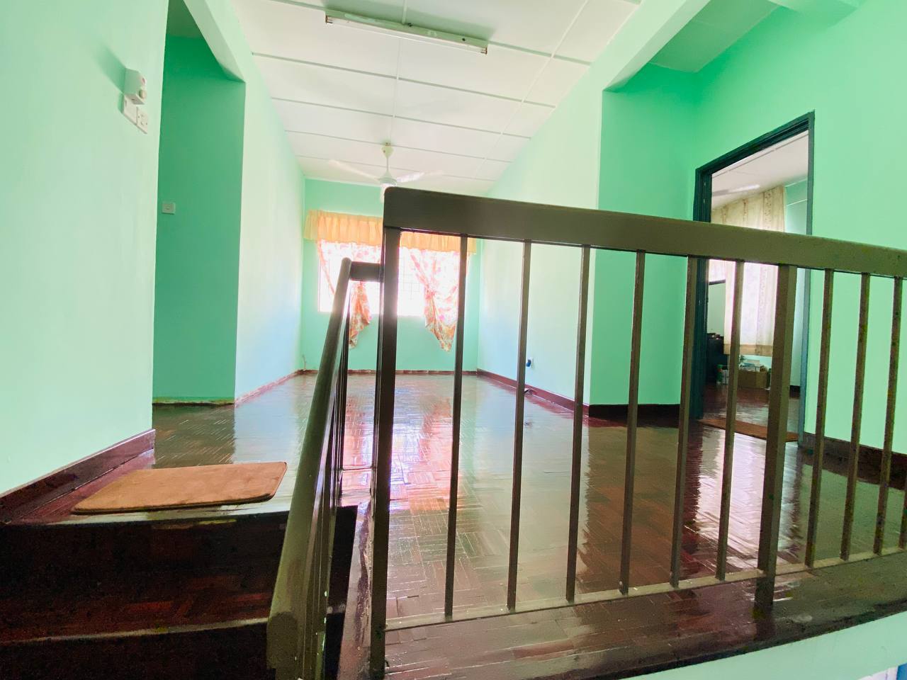 End Lot Double Storey Terrace Bandar Seri Putra - photo 3