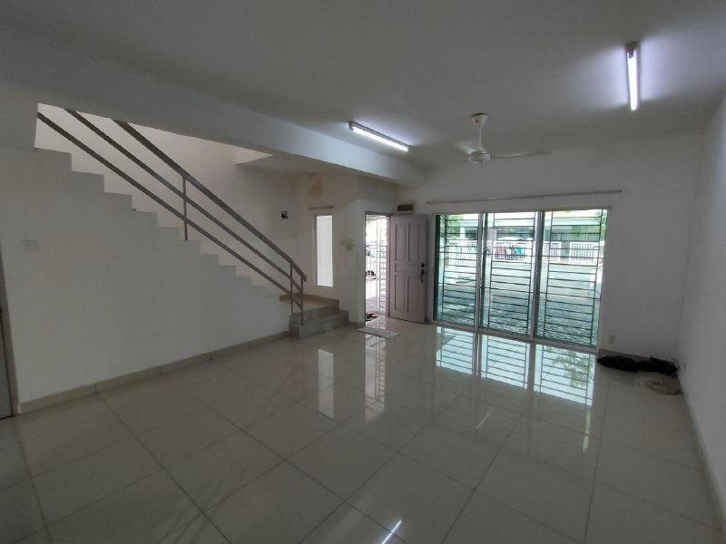 Double Storey Garden Homes Seksyen 15 Bangi - photo 3