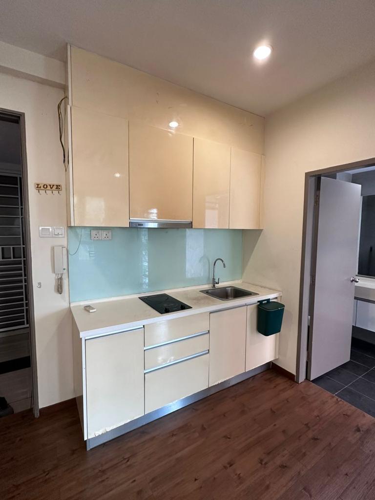 The Loft Partly Furnished For Rent - photo 2