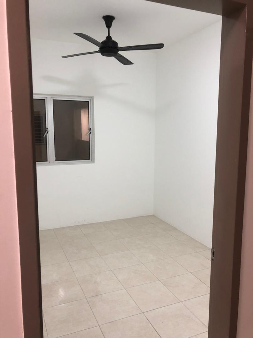 Splendor Residensi Partly Furnished for Rent - photo 5