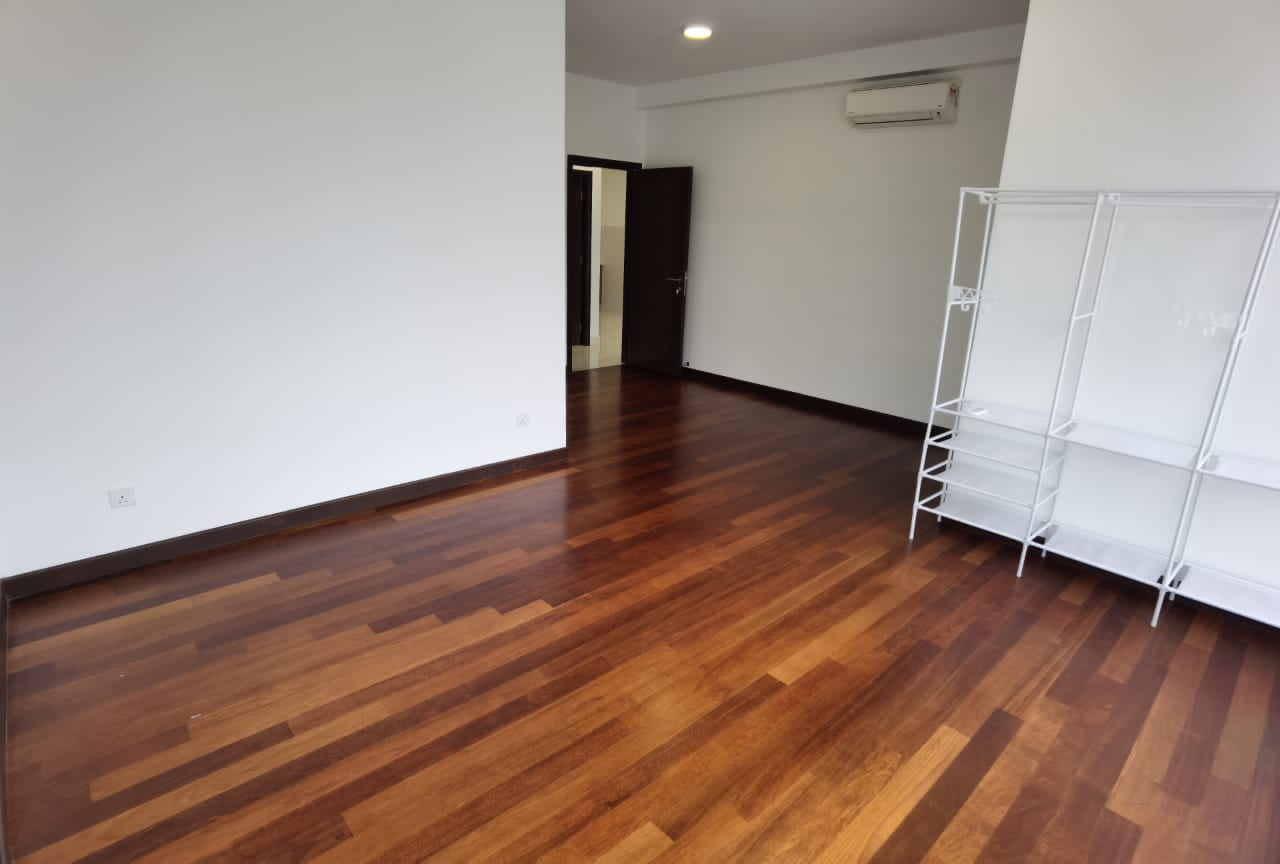 Paraiso Residence Partly Furnished for Rent - photo 7