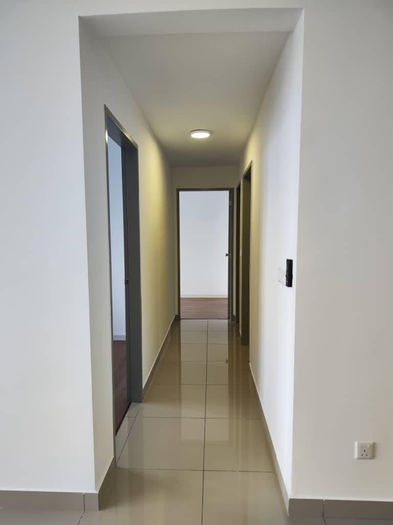 M Vertica - photo 4