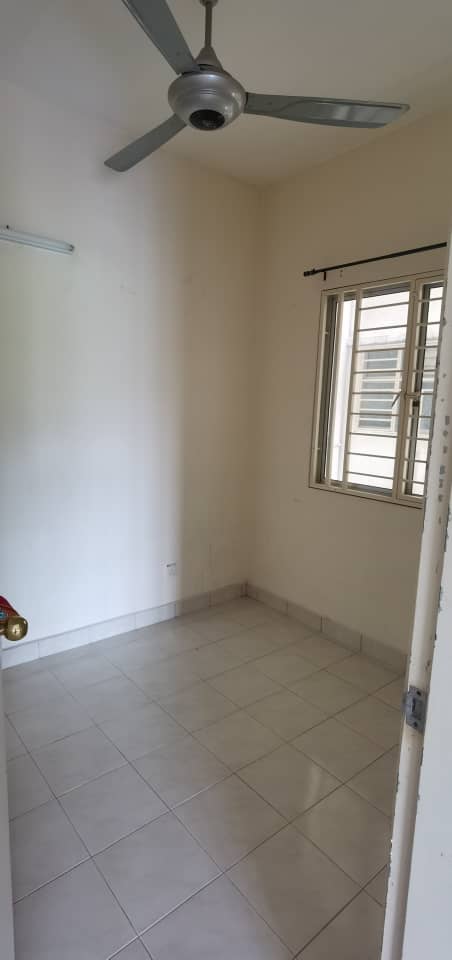 Puteri Bayu fully furnished apartment for rent - photo 11