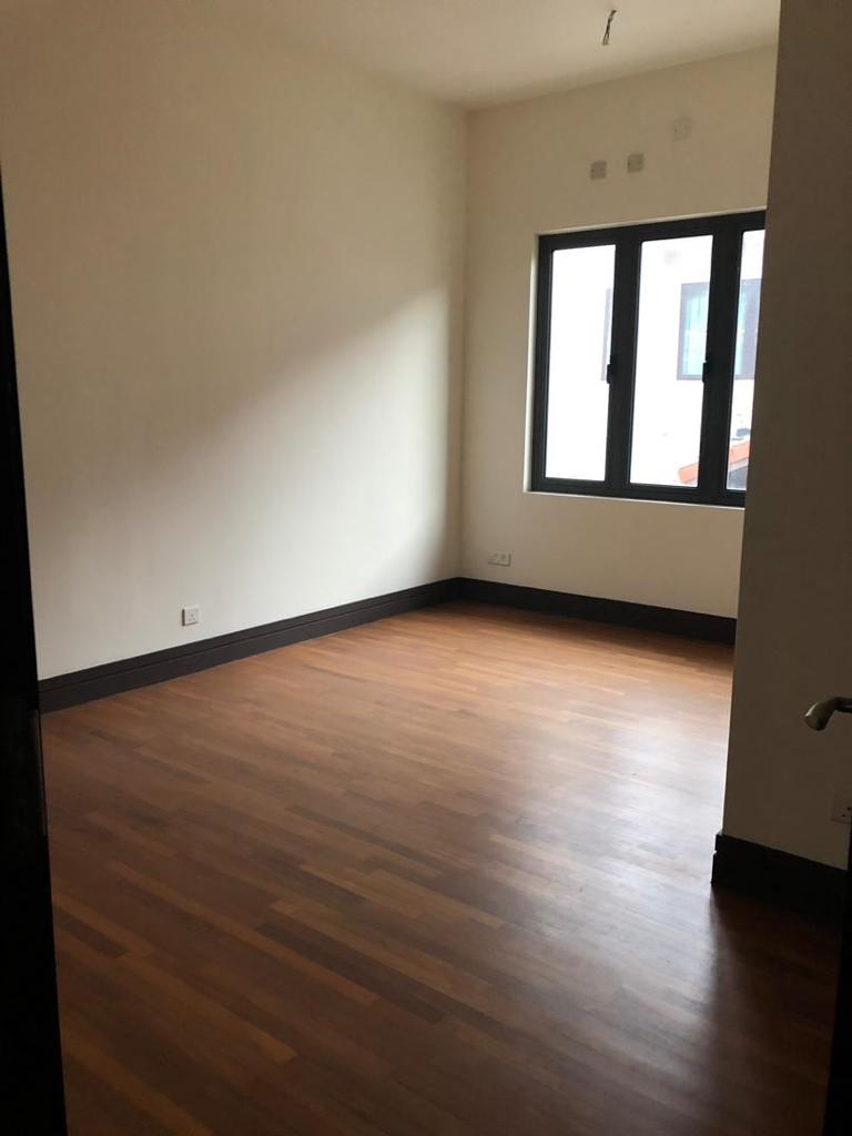 3 Storey Semi-D  Kiara View Mont Kiara for sale - photo 4