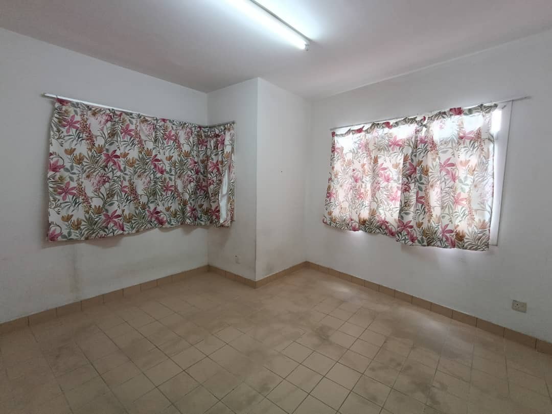 Perdana Exclusive 3bedrooms for rent - photo 7