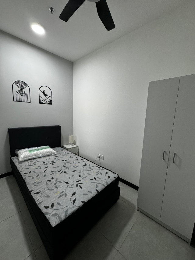 Neu Suites Fully Furnished for rent - photo 7