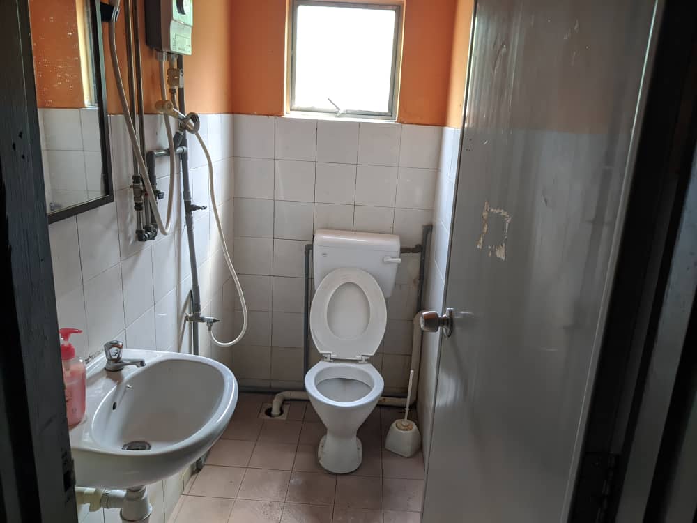 SEKSYEN 14 PJ SHOPLOT FOR RENT - photo 3