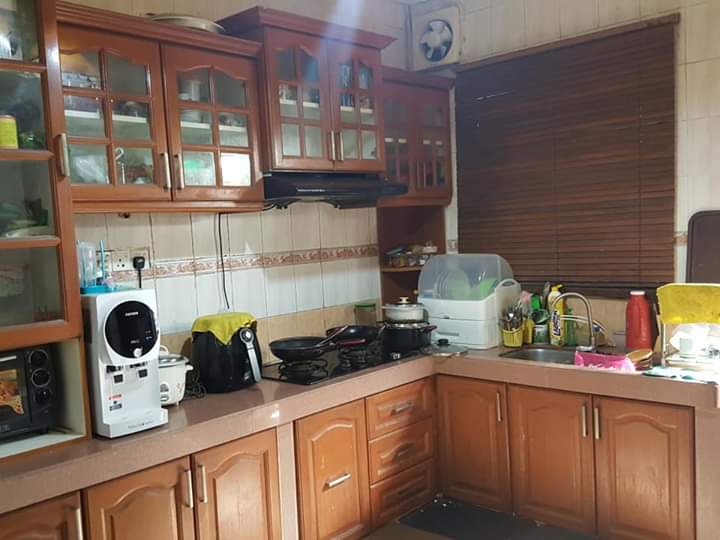 TERES 2 TINGKAT LORONG AZ ZAHARAH PUNCAK ALAM - photo 11