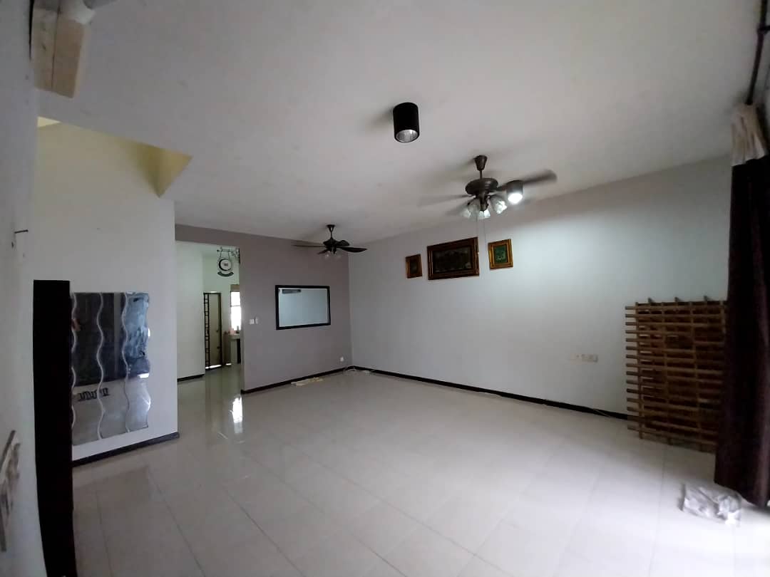 TERES 2 TINGKAT SUNWAY ALAM SURIA SEKSYEN U10 - photo 3