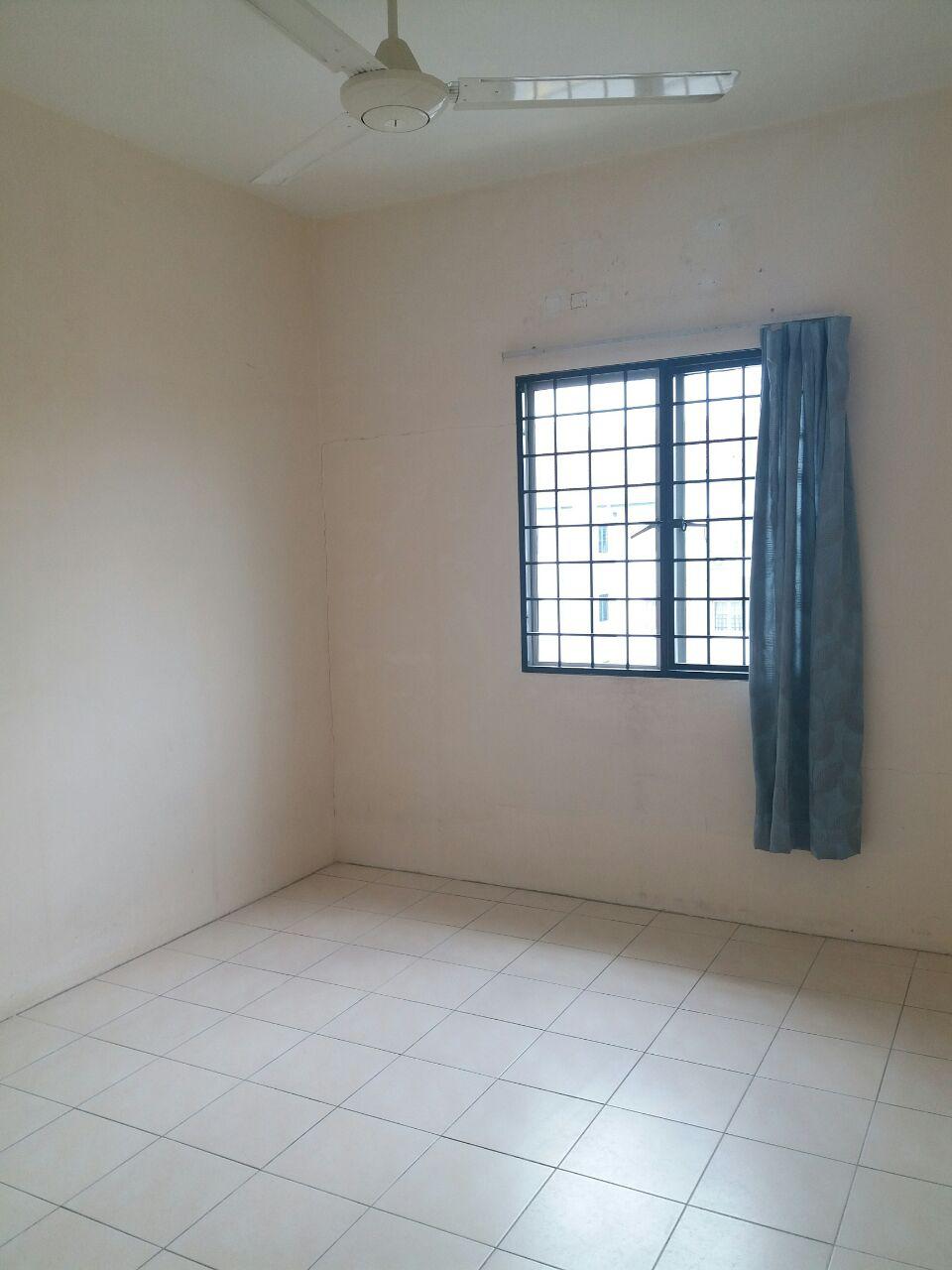 Pangsapuri Mayang, Bandar Putra Permai - photo 7