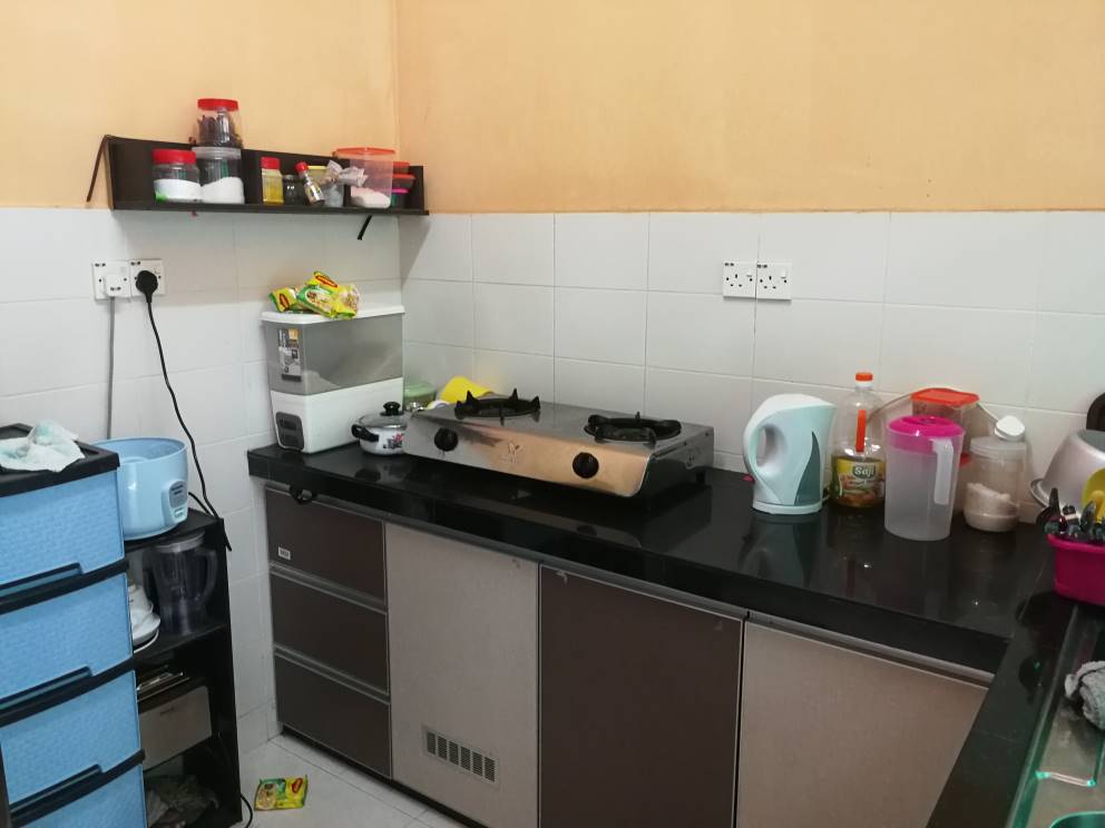 SEMI D TOWNHOUSE Seri Pristana Saujana Utama - photo 8