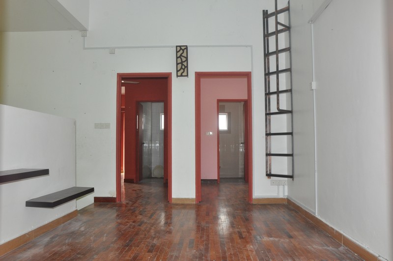 CORNER Sering Ukay 2 Storey Terrace Superlink - photo 4