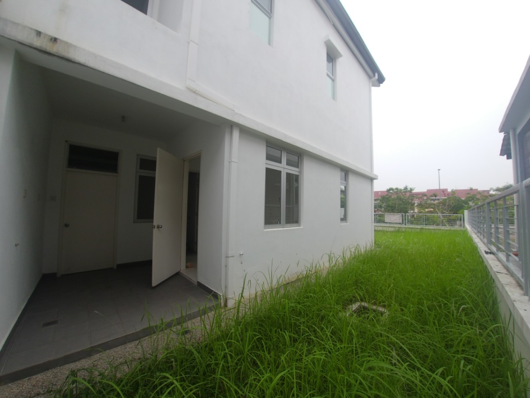 SEMI-D CORNER Legundi Residensi Bandar Seri Putra - photo 5