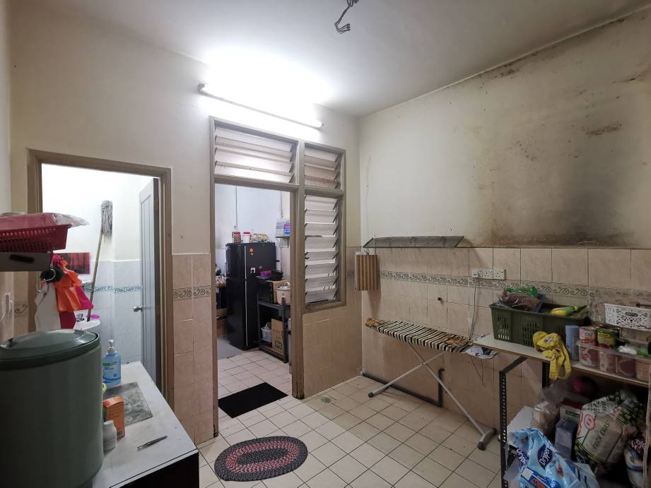2 Sty Terrace Bandar Tasik Kesuma - photo 2
