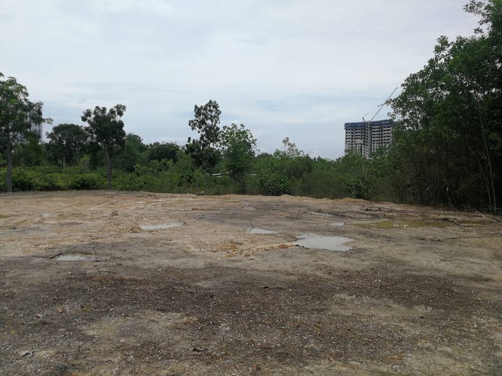 Bungalow lot 17,674 sft Seksyen 9, Bukit Mahkota - photo 3