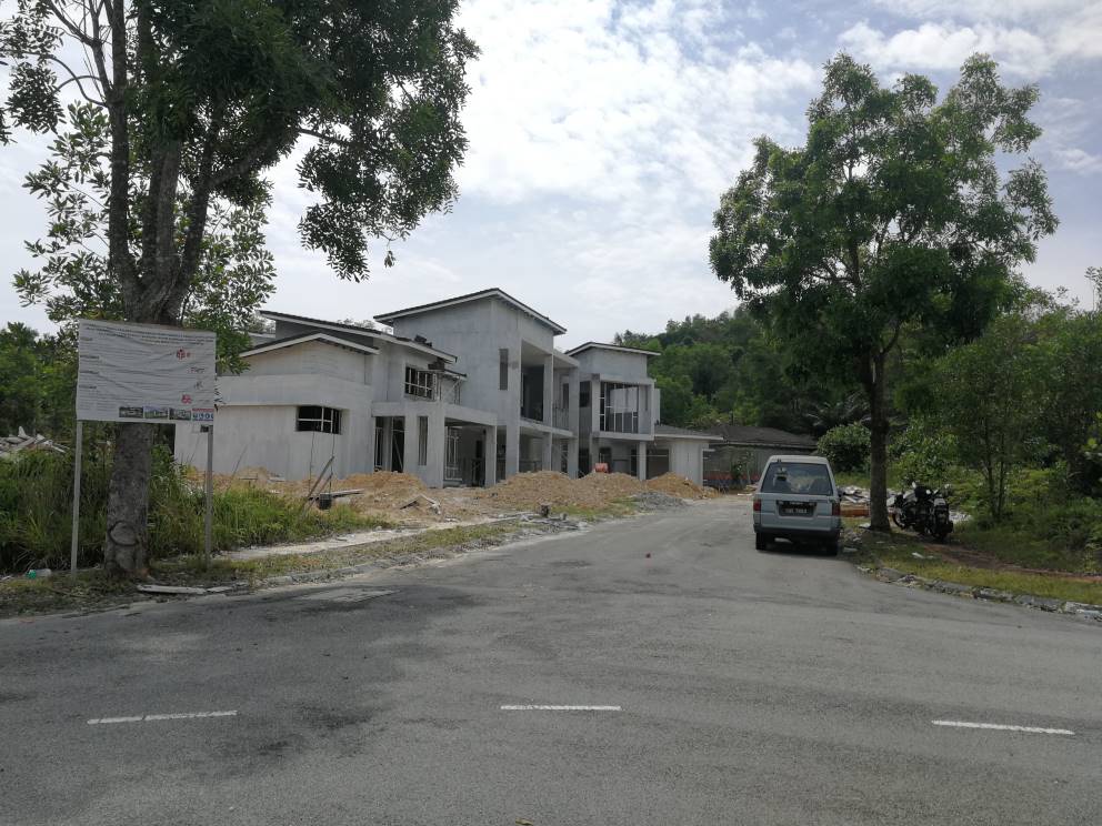 Bungalow lot 17,674 sft Seksyen 9, Bukit Mahkota - photo 4