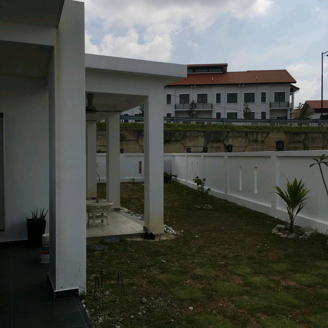 CORNER LOT 2 Sty terrace, Bandar Kinrara 7 - photo 2