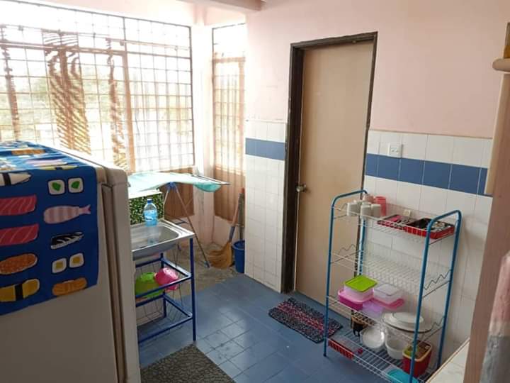 Seri Mawar Apartment, Bandar Seri Putra, Bangi - photo 2