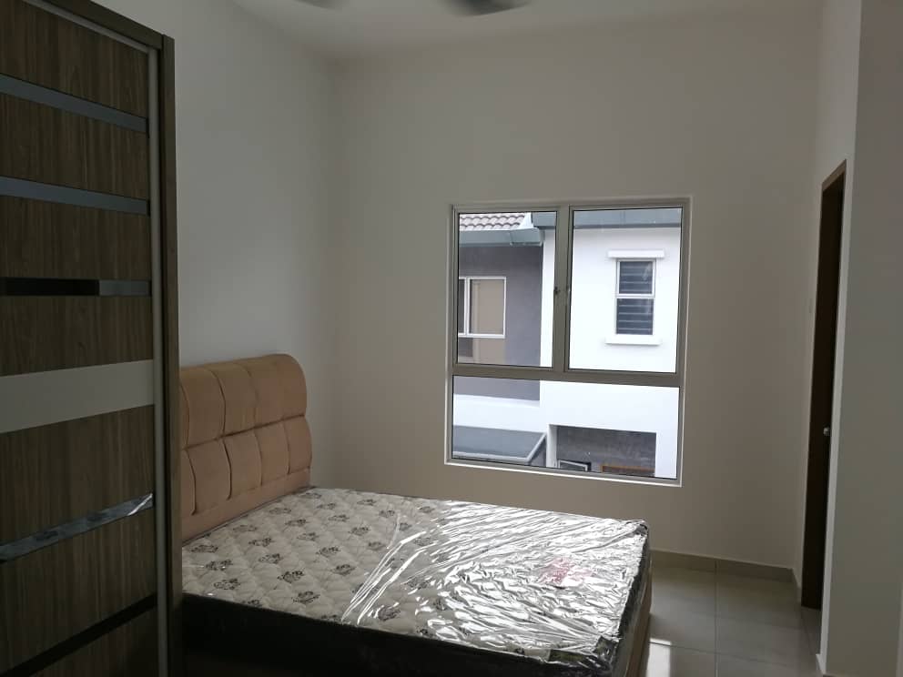 NEW 2 Sty Terrace Serene Height Bangi FURNISHED - photo 2