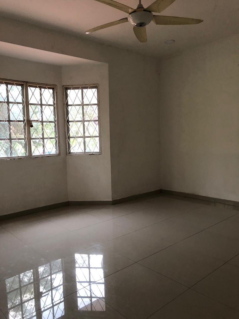 FACING OPEN SPACE Double Storey Subang Perdana - photo 4