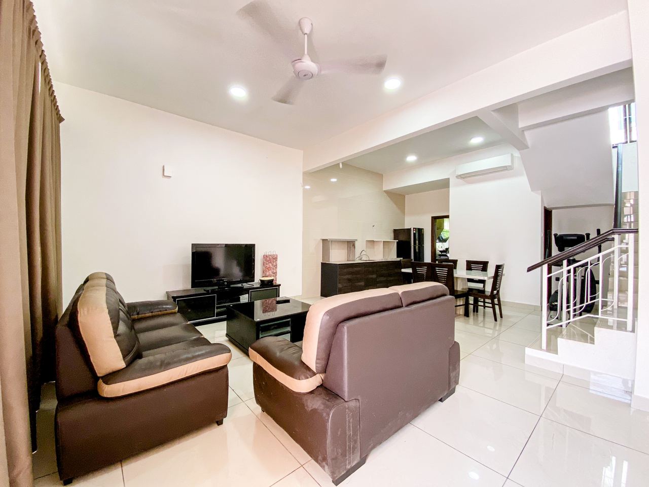 Triple Storey Terrace Diamond City Semenyih - photo 4