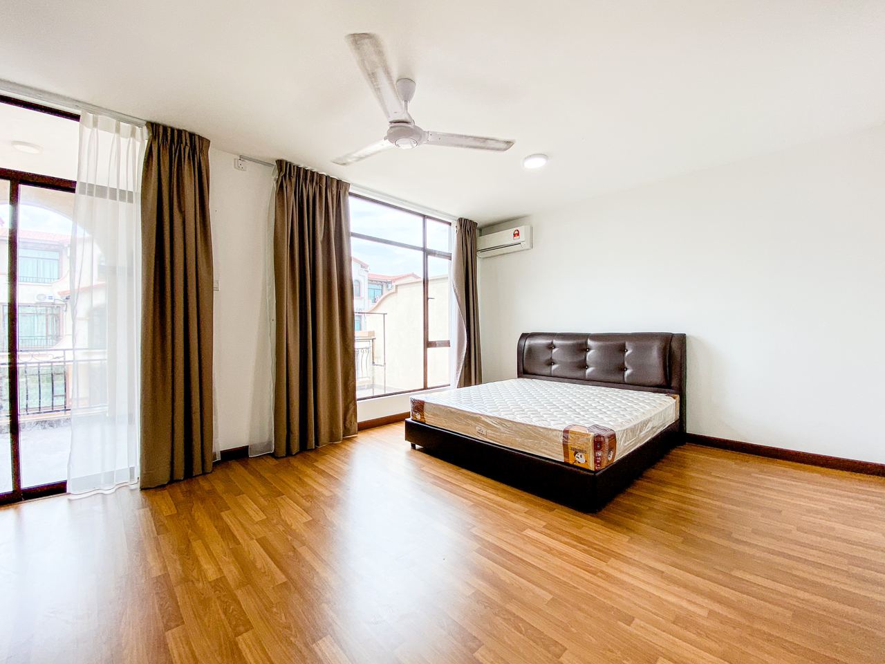 Triple Storey Terrace Diamond City Semenyih - photo 9