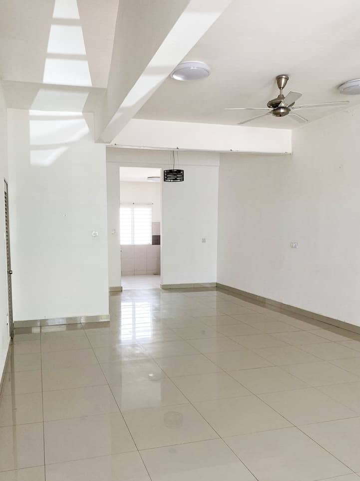 3 Stories Terrace Seri Wirani Seksyen 8 Bangi - photo 4
