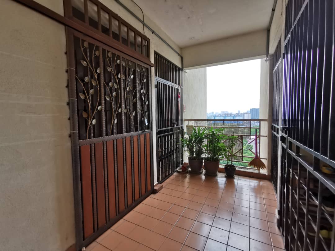 Apartment Taman LTAT Bukit Jalil Kuala Lumpur - photo 6