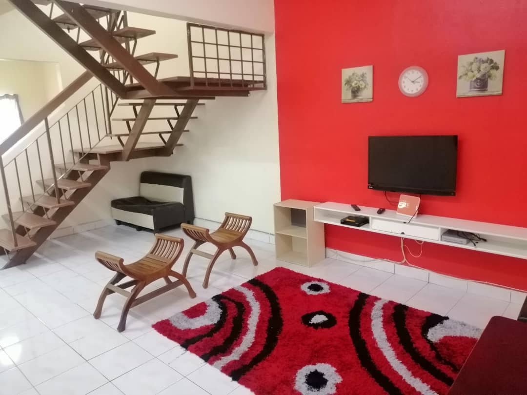 Furnished Double Storey Terrace Seksyen 8 Bangi - photo 3