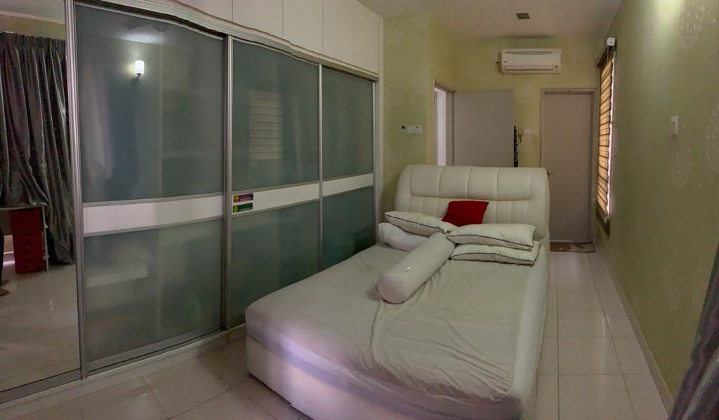Laman Tasik Condo Bandar Sri Permaisuri CherAS - photo 3