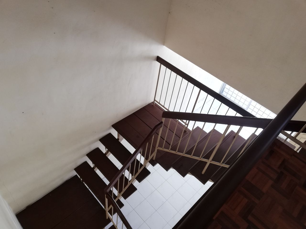 Double Storey Taman Lestari Putra 7 Seri Kembangan - photo 3
